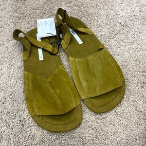 Zara Flat Split Leather Sandal